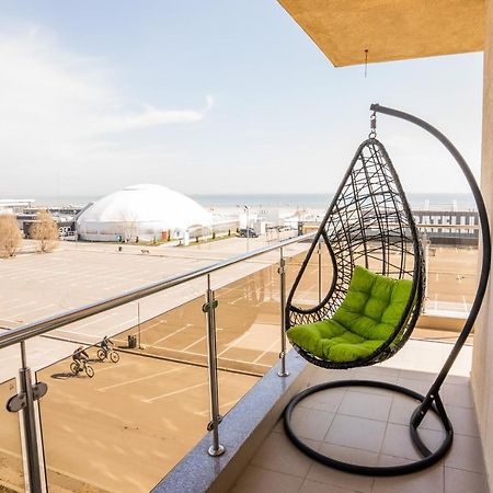Summerland Sea-View Luxury Apartment Mamaia Exteriör bild