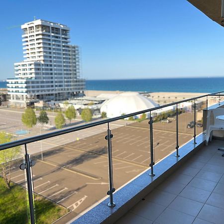 Summerland Sea-View Luxury Apartment Mamaia Exteriör bild