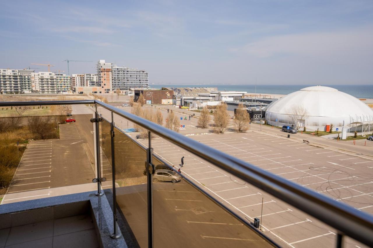 Summerland Sea-View Luxury Apartment Mamaia Exteriör bild