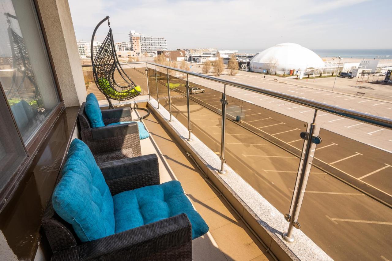 Summerland Sea-View Luxury Apartment Mamaia Exteriör bild