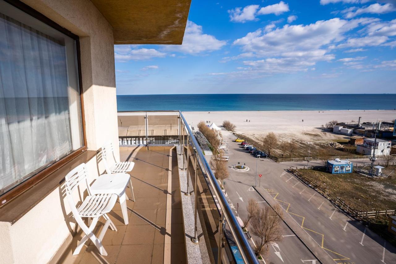Summerland Sea-View Luxury Apartment Mamaia Exteriör bild