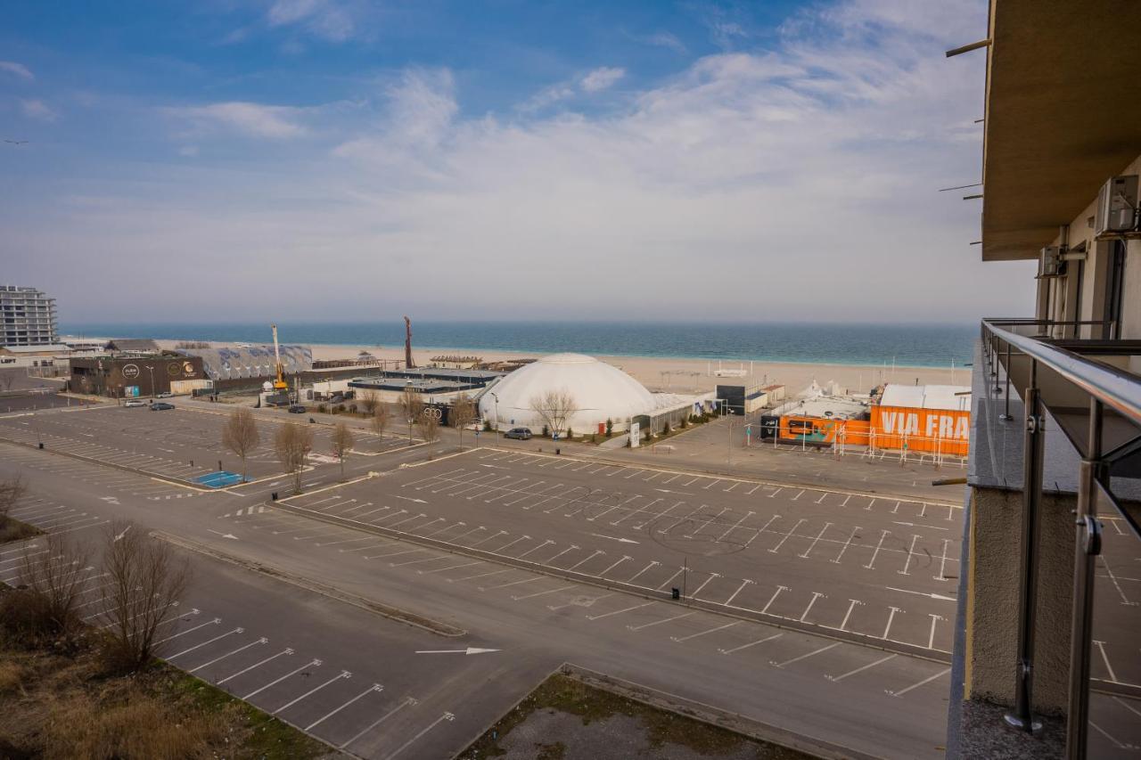 Summerland Sea-View Luxury Apartment Mamaia Exteriör bild