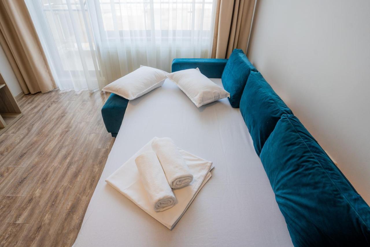 Summerland Sea-View Luxury Apartment Mamaia Exteriör bild