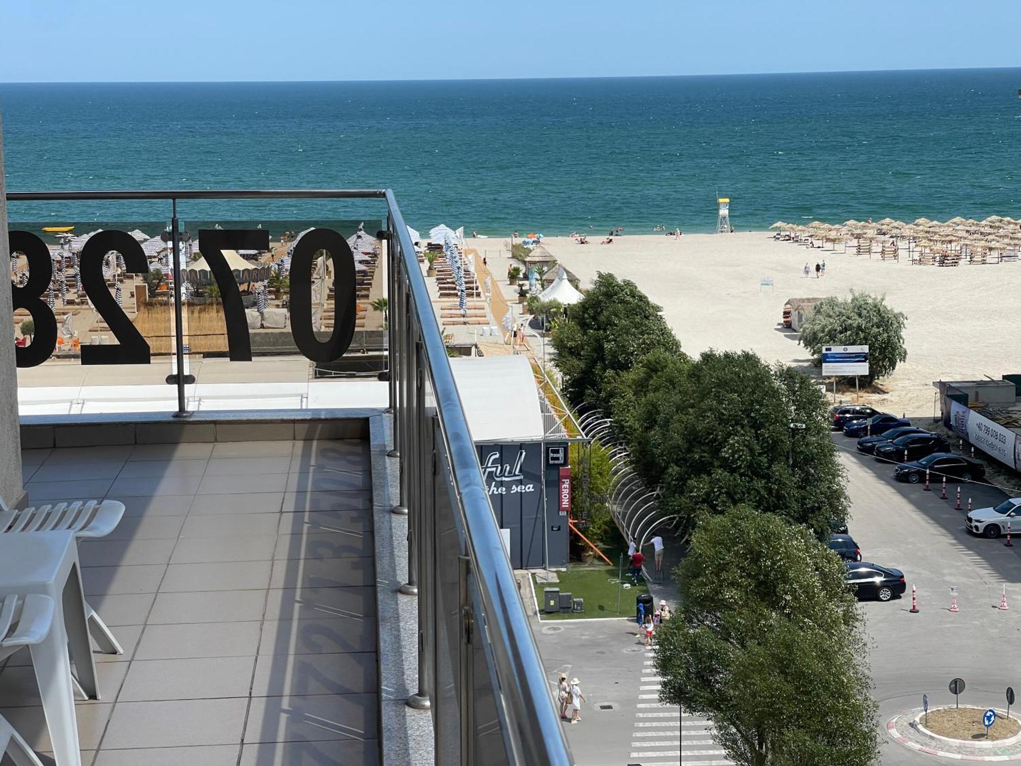 Summerland Sea-View Luxury Apartment Mamaia Exteriör bild