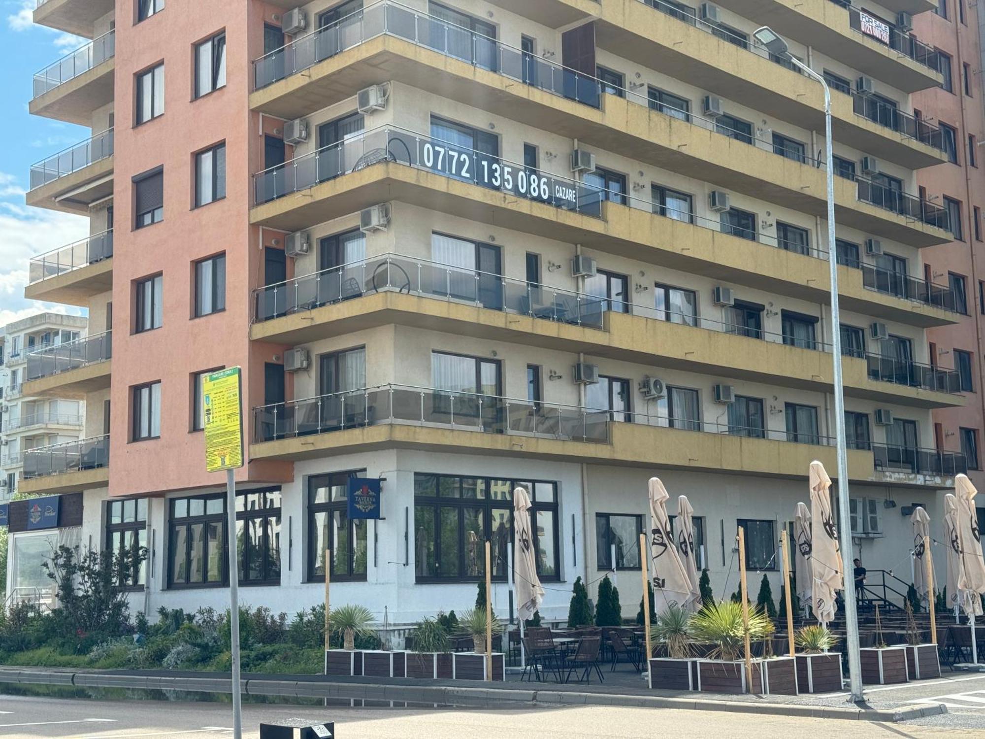 Summerland Sea-View Luxury Apartment Mamaia Exteriör bild