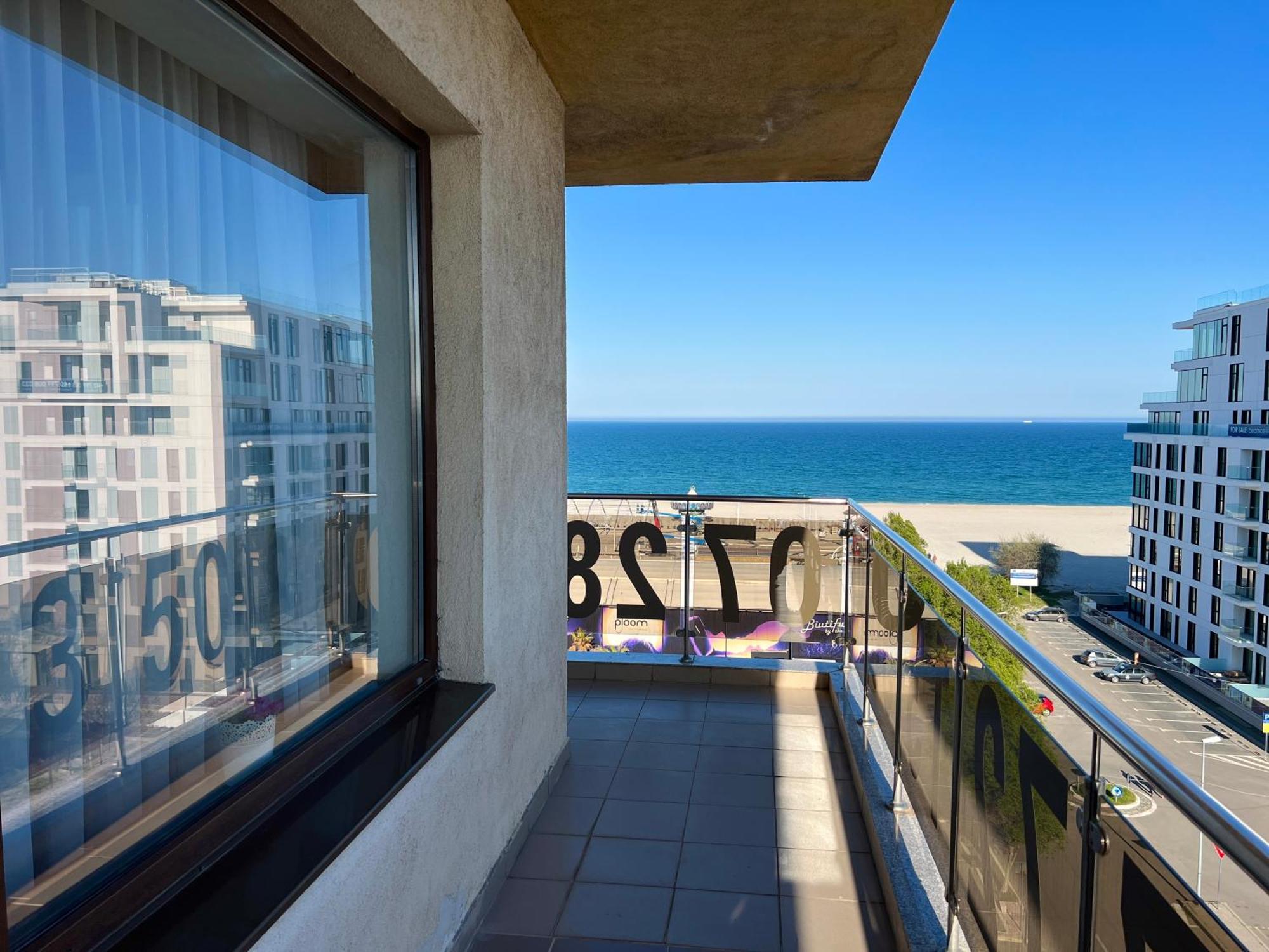 Summerland Sea-View Luxury Apartment Mamaia Exteriör bild
